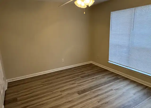 Property at 6208 Cross Tie Ct Unit B, Columbus, GA, 31909, 2 beds, 2 baths, [object Object]