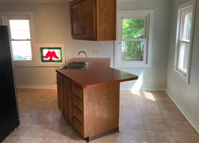 Property at 2044 Young Ave, Memphis, TN, 38104, 3 beds, 2 baths, [object Object]