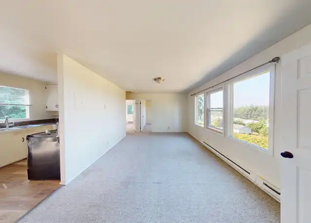 Property at 3157 Hawks Prairie Rd Unit 201, Oak Harbor, WA, 98277, 2 beds, 1 bath, [object Object]