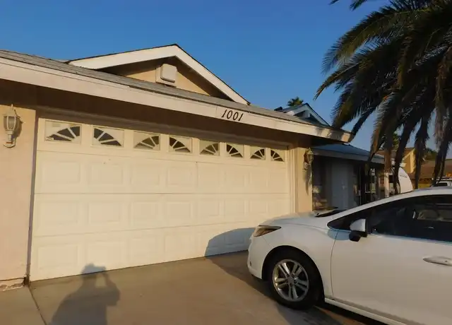 Property at 1001 Shadow Mountain Pl, Las Vegas, NV, 89108, 4 beds, 2 baths, [object Object]