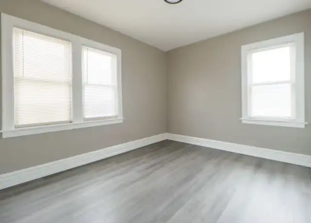 Property at 4108 Grand Blvd Unit 2R, East Chicago, IN, 46312, 2 beds, 1 bath, [object Object]
