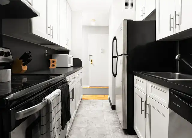 Property at New Haven Towers - 111 Park St, New Haven, CT, 06511, 0 beds, 1 bath, [object Object]