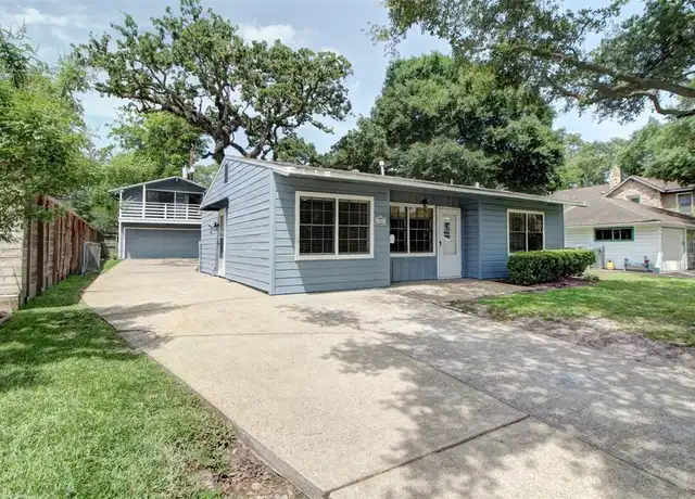 Property at 950 Lamonte Ln, Houston, TX, 77018, 3 beds, 2 baths, [object Object]