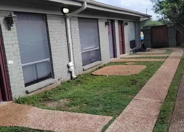 Property at 608 W 51st St Unit 102, Austin, TX, 78751, 1 bed, 1 bath, [object Object]