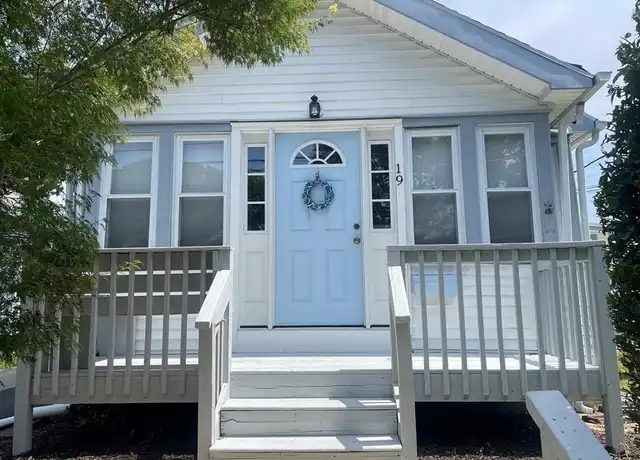 Property at 19 Orland St, Milford, CT, 06460, 3 beds, 1.5 baths, [object Object]