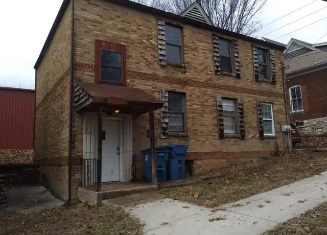 Property at 504 Cherry St, Alton, IL, 62002, 2 beds, 1 bath, [object Object]