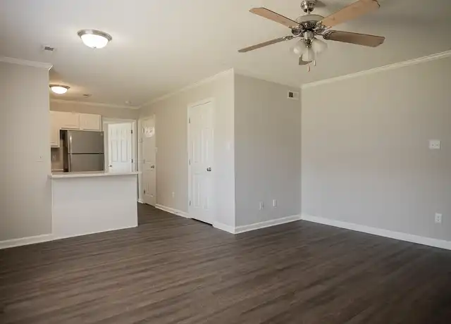 Property at Amora West - 910 Greenleaf Dr, Fayetteville, NC, 28314, 1 bed, 1 bath, [object Object]