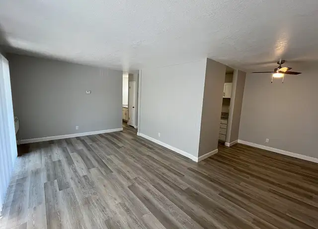 Photo of 1250 Walker Ave, Walnut Creek, CA 94596