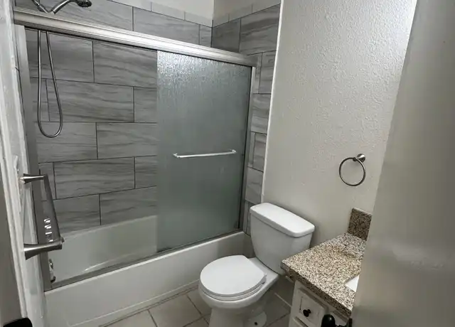 Property at 3700 Bridgeford Ln Unit 3700, Modesto, CA, 95356, 2 beds, 1 bath, [object Object]