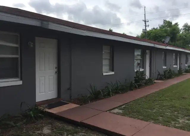 Property at 3110 Avenue V NW, Winter Haven, FL, 33881, 2 beds, 1 bath, [object Object]