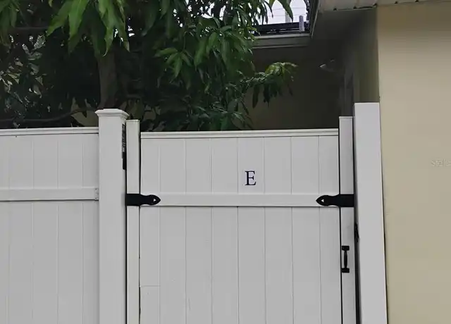 Property at 6615 Sheldon Rd, Tampa, FL, 33615, 1 bed, 1 bath, [object Object]