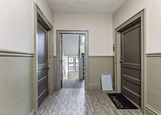 Property at 32 Spruce Pl Unit 36 Spruce 302, Minneapolis, MN, 55403, 1 bed, 1 bath, [object Object]
