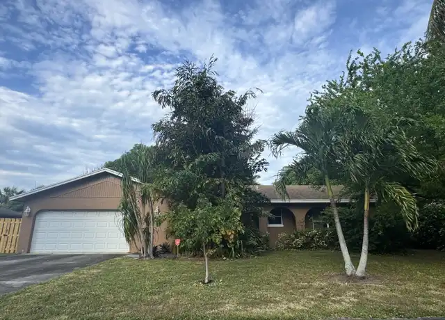 Property at 230 Ross Dr, Delray Beach, FL, 33445, 3 beds, 2 baths, [object Object]