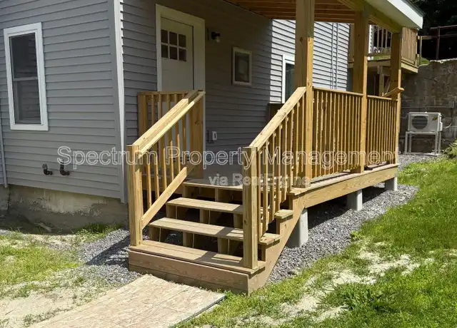 Property at 100 Mount Vernon Ave Unit 1, Augusta, ME, 04330, 3 beds, 1 bath, [object Object]