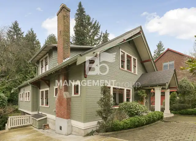 Property at 2328 SW Broadway Dr, Portland, OR, 97201, 4 beds, 4 baths, [object Object]