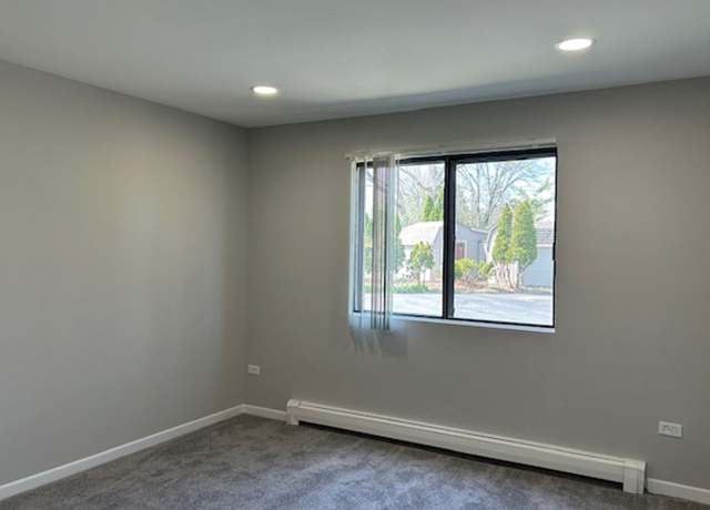 Photo of 1110 Chalet Dr Unit 103, Darien, IL 60561