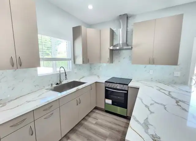 Property at 15520 Tupper St, North Hills, CA, 91343, 2 beds, 2 baths, [object Object]