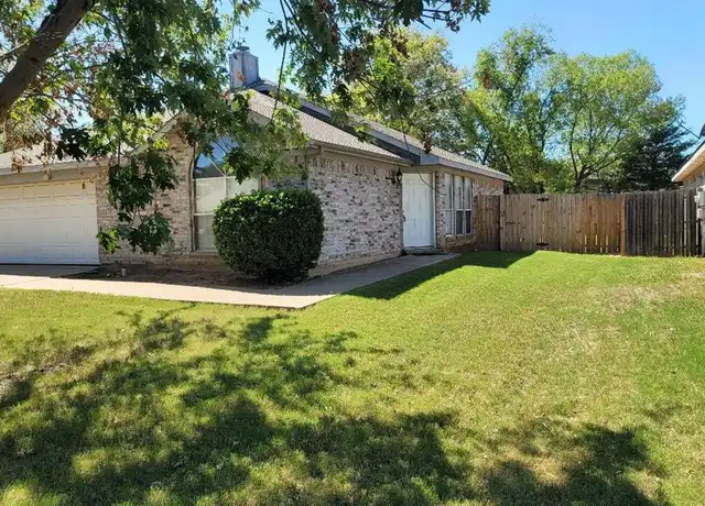 Property at 7320 Nantucket Dr, Forest Hill, TX, 76140, 3 beds, 2 baths, [object Object]