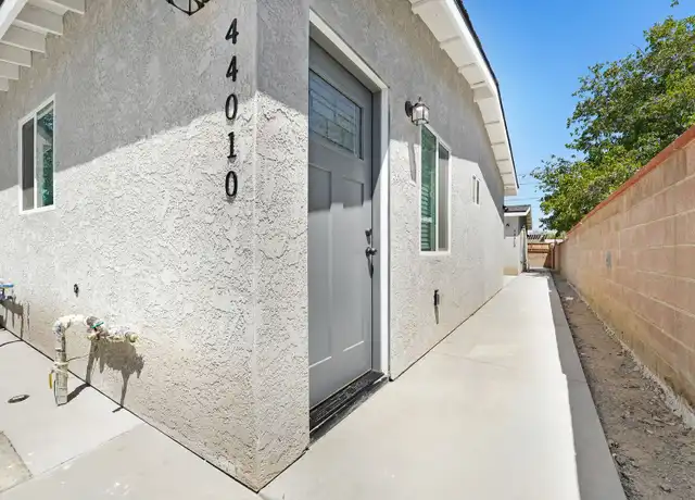 Property at 44014 Hoban Ave Unit 44010, Lancaster, CA, 93534, 1 bed, 1 bath, [object Object]
