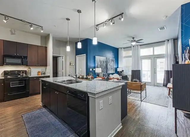 Property at 2989 Westridge St, Houston, TX, 77054, 2 beds, 2 baths, [object Object]