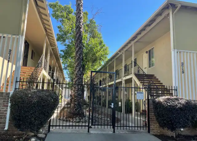 Property at 2711 P St, Sacramento, CA, 95816, 1 bed, 1 bath, [object Object]