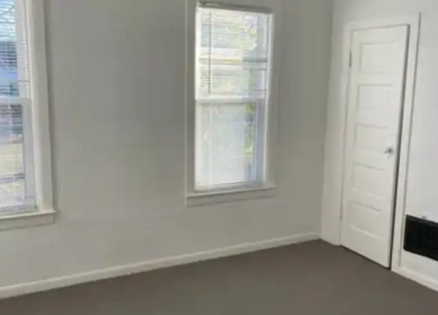 Property at 86 Penney Ave Unit 86 and half, Newark, OH, 43055, 3 beds, 1 bath, [object Object]