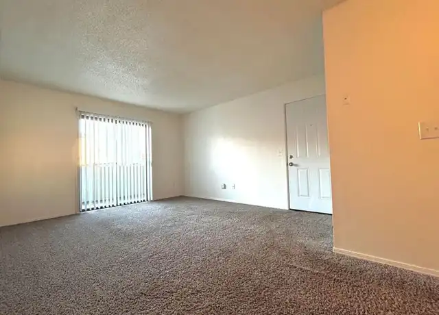 Property at 5901 S May Ave Unit 234 LI Up, Oklahoma City, OK, 73119, 1 bed, 1 bath, [object Object]
