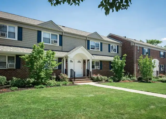 Property at Livingston Terrace - 434 Livingston Ave, New Brunswick, NJ, 08901, 1 bed, 1 bath, [object Object]