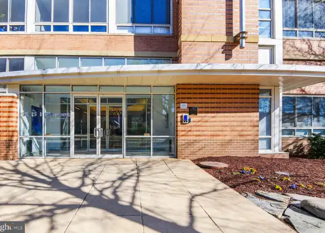 Property at 355 I St SW Unit S-114, Washington, DC, 20024, 1 bed, 1 bath, [object Object]