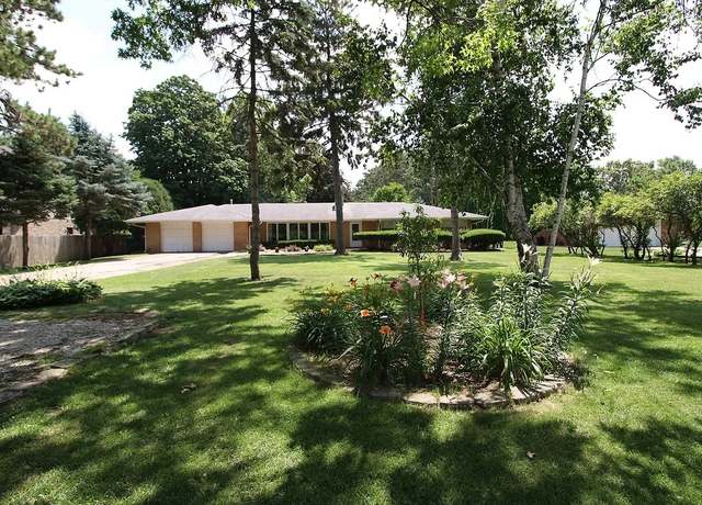 Photo of 14521 S Naperville Rd, Plainfield, IL 60544