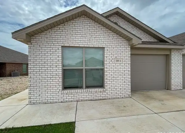 Property at 2103 North Avenue J Unit A, Lubbock, TX, 79403, 3 beds, 2 baths, [object Object]