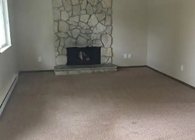 Property at 17890 SW Alexander St Unit 8, Beaverton, OR, 97006, 2 beds, 1 bath, [object Object]