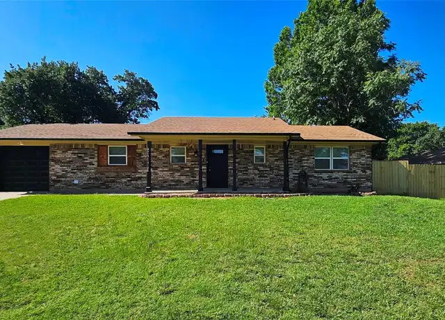Property at 3008 E Noble Dr, Edmond, OK, 73034, 3 beds, 1.5 baths, [object Object]