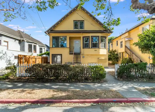 Property at 935 Central Ave Unit A, Alameda, CA, 94501, 3 beds, 2 baths, [object Object]