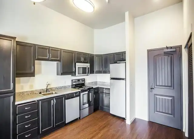 Property at 1520 16th St, Sacramento, CA, 95814, 2 beds, 2 baths, [object Object]
