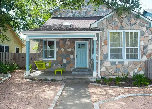Property at 707 W 35th St, Austin, TX, 78705, 4 beds, 3 baths, [object Object]
