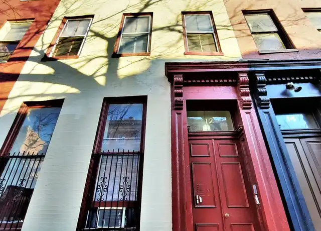 Property at 12 E Read St Unit 2R, Baltimore, MD, 21202, 2 beds, 1 bath, [object Object]