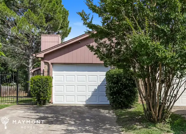 Property at 6741 S Creek Dr, Fort Worth, TX, 76133, 2 beds, 2 baths, [object Object]