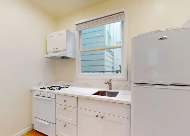 Property at 1520 Leavenworth St Unit 4, San Francisco, CA, 94109, 2 beds, 1 bath, [object Object]