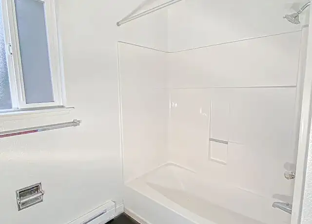 Photo of 2233 Woburn St, Bellingham, WA 98229