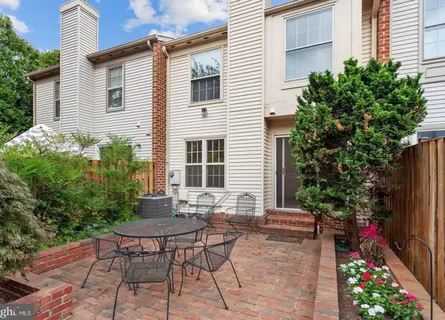 Property at 6531 Kemper Lakes Ct, Alexandria, VA, 22312, 3 beds, 3.5 baths, [object Object]