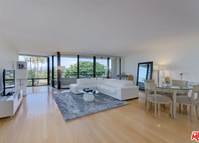 Property at 4337 Marina City Dr Unit 135, Marina Del Rey, CA, 90292, 3 beds, 2 baths, [object Object]