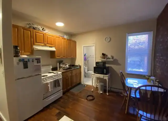 Property at 890 Huntington Ave, Boston, MA, 02115, 1 bed, 1 bath, [object Object]