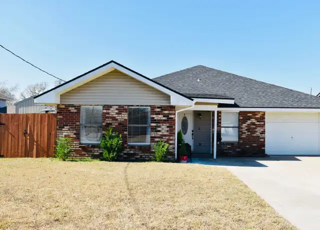 Property at 4040 W Walton St, Lake Charles, LA, 70607, 4 beds, 2 baths, [object Object]