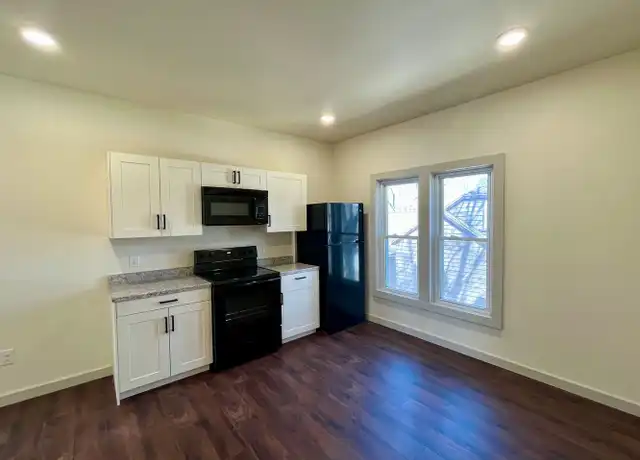 Property at 507 Hamilton St Unit 2, Wausau, WI, 54403, 2 beds, 1 bath, [object Object]