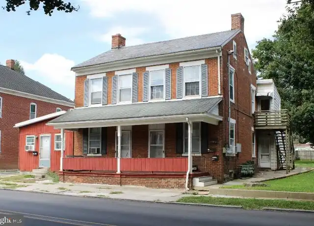 Property at 648 Broadway Unit A, Hanover, PA, 17331, 2 beds, 1 bath, [object Object]