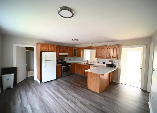 Property at 39 Waverley Ave Unit 1, Watertown, MA, 02472, 2 beds, 1 bath, [object Object]