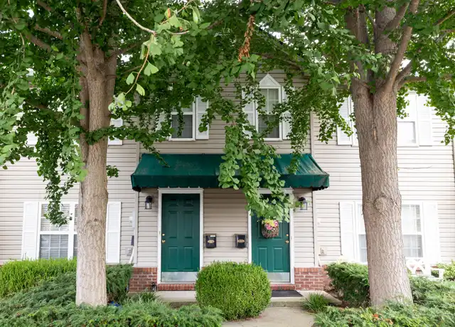 Property at 113 Kentucky Ave Unit B, Lexington, KY, 40502, 2 beds, 2 baths, [object Object]