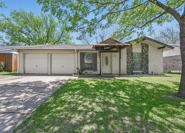 Property at 3022 Bamboo St, Mesquite, TX, 75150, 3 beds, 2 baths, [object Object]