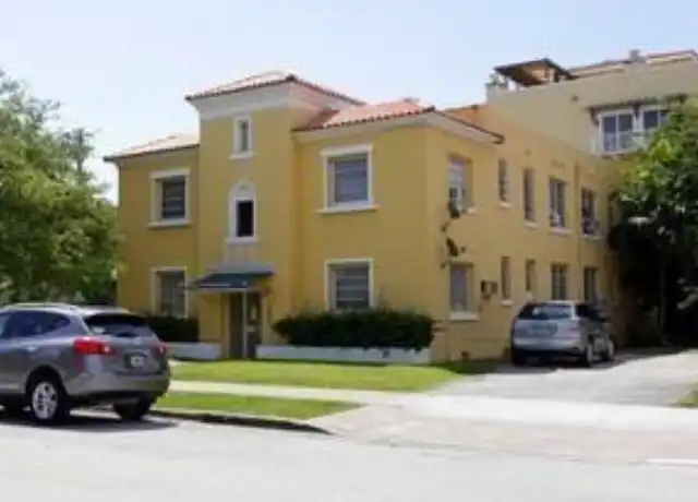 Property at 102 Menores Ave, Coral Gables, FL, 33134, 0 beds, 1 bath, [object Object]
